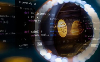嘉兴 api php源码,下载的php源码怎么运行呢？